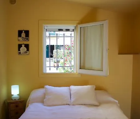 فندق مبيت وإفطار Antico Amore